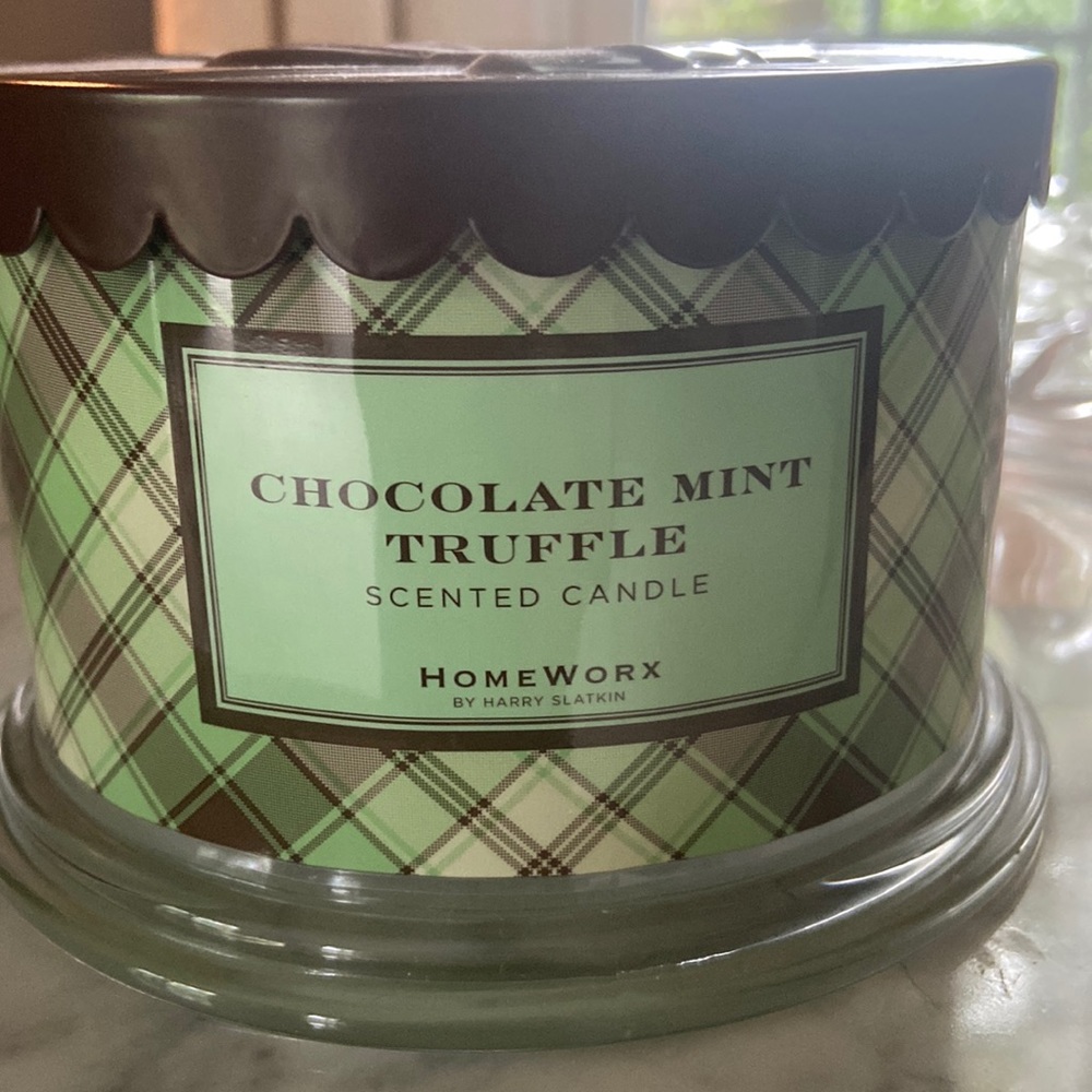 NEW never burned Chocolate Mint Truffle Candle